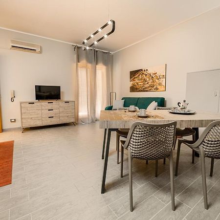 Mondello - Addaura - Le Dimore Dello Zodiaco - Dimora Della Vergine Apartment Palermo Bagian luar foto